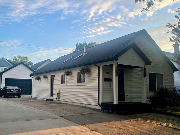 2nd image of 1171 Emmons Ave