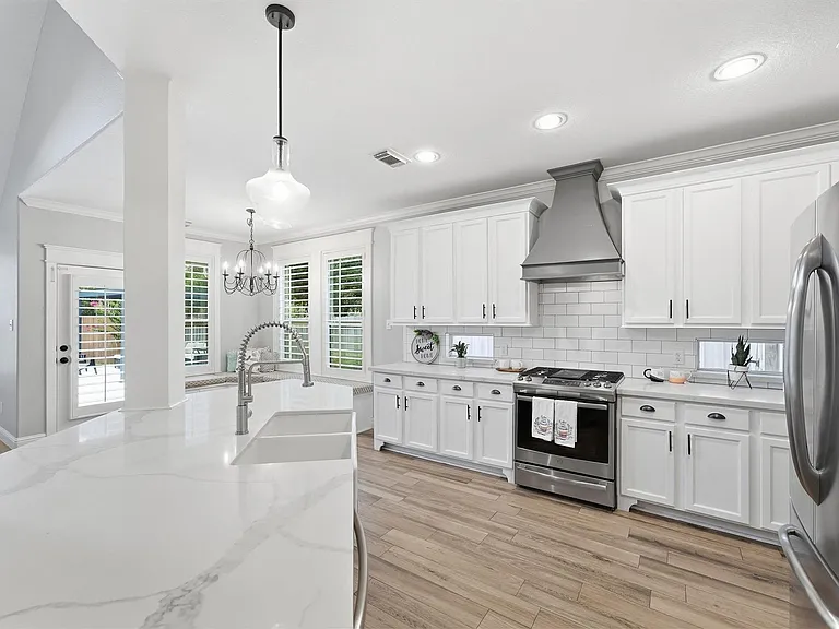 15815 Mossy Shores Ct — Photo 5