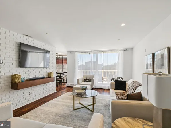 191 Presidential Blvd Unit R724, Bala Cynwyd, PA 19004