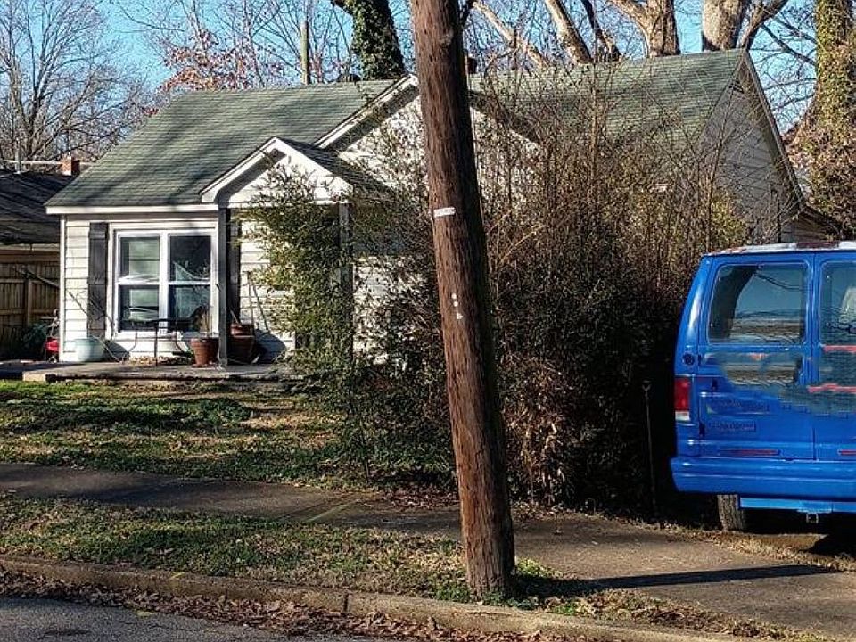 2nd image of 1021 Echles St