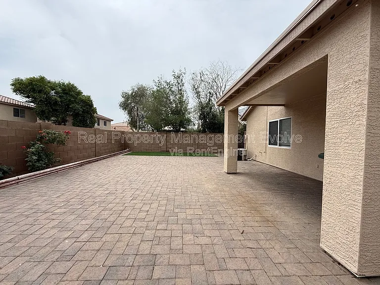 11915 W Rosewood Dr — Photo 23