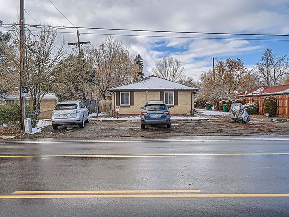 convenient parking spaces in front