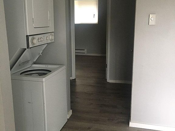 4th image of 2455 F St SE APT 5