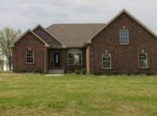 1140 Lawrence Ln, Springfield, TN 37172