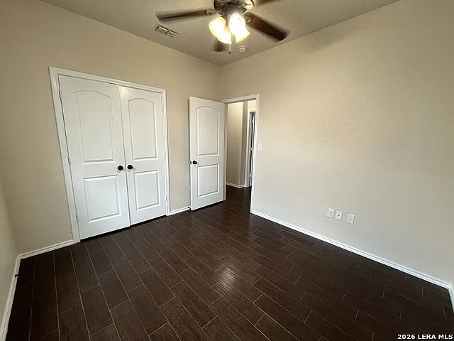 685 Creekside Cir — Photo 13
