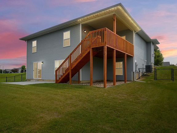 2nd image of 17 Fedor Cir