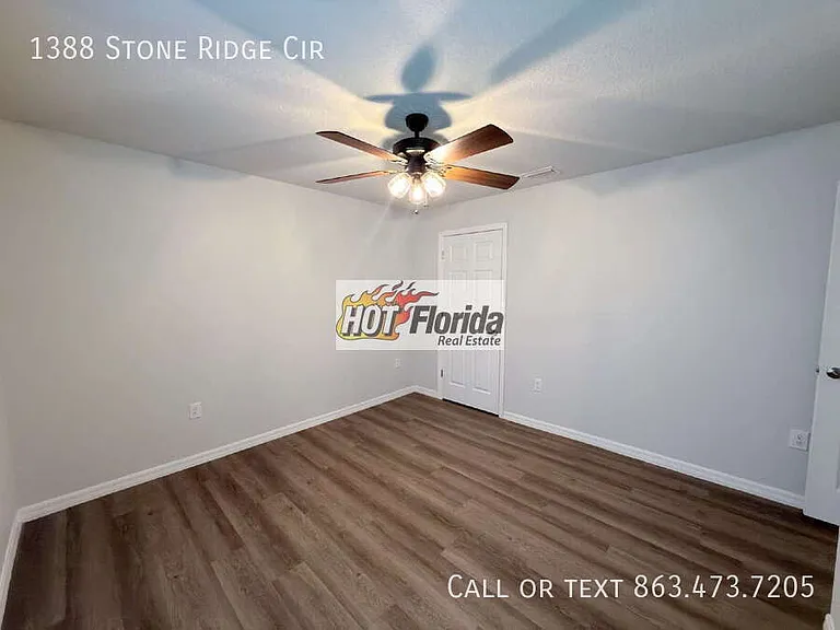 1388 Stone Ridge Cir — Photo 14