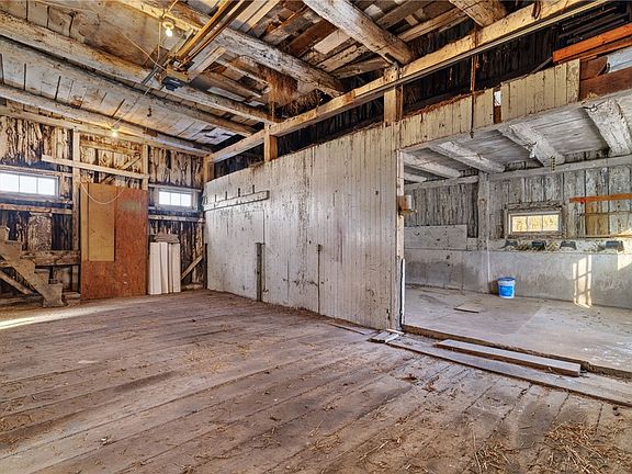 30th image of this home