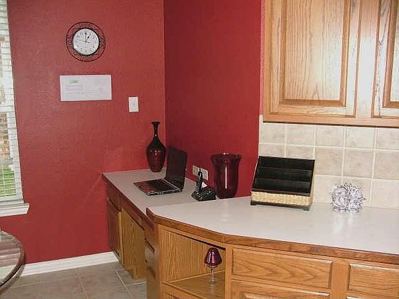5th image of 8701 Ponderosa Dr