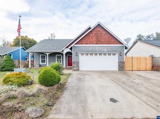 740 Alicia St, Sheridan, OR 97378