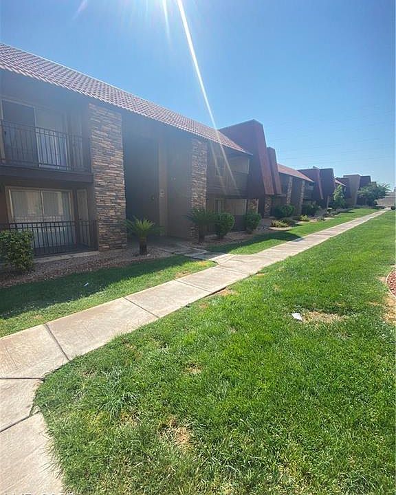 1st image of 4450 Sandy River Dr Unit 95