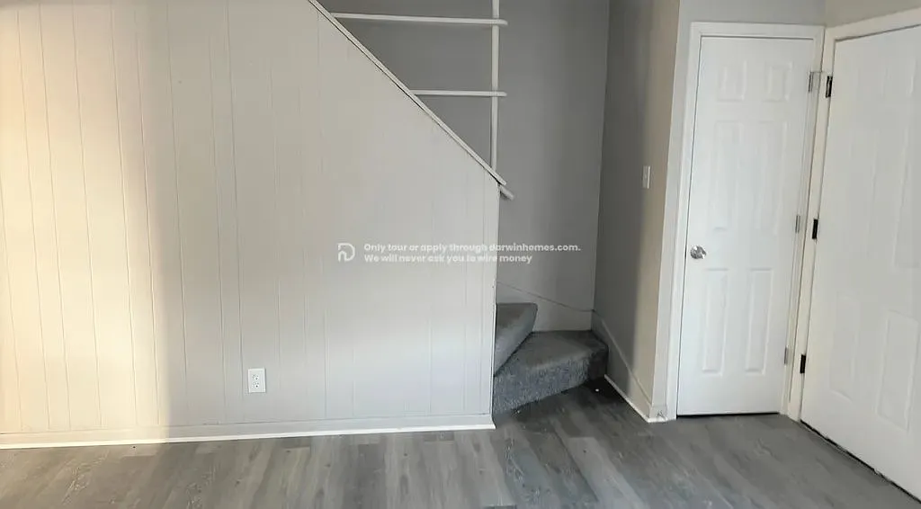 4 bed, 2.0 bath, 1174 sqft, $1,821 — Photo 2