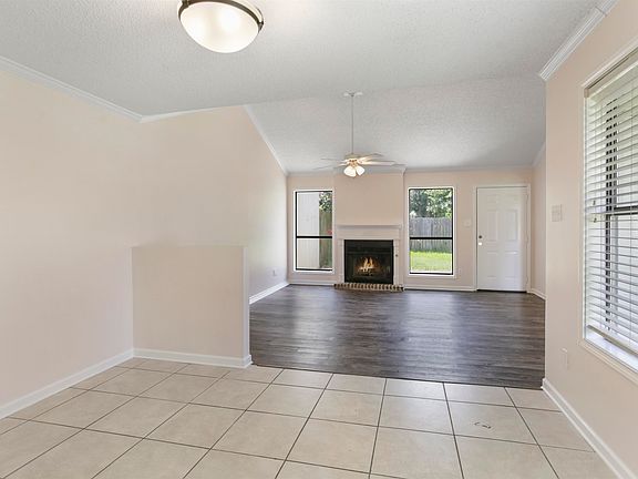 4th image of 4204 Waterwood Dr