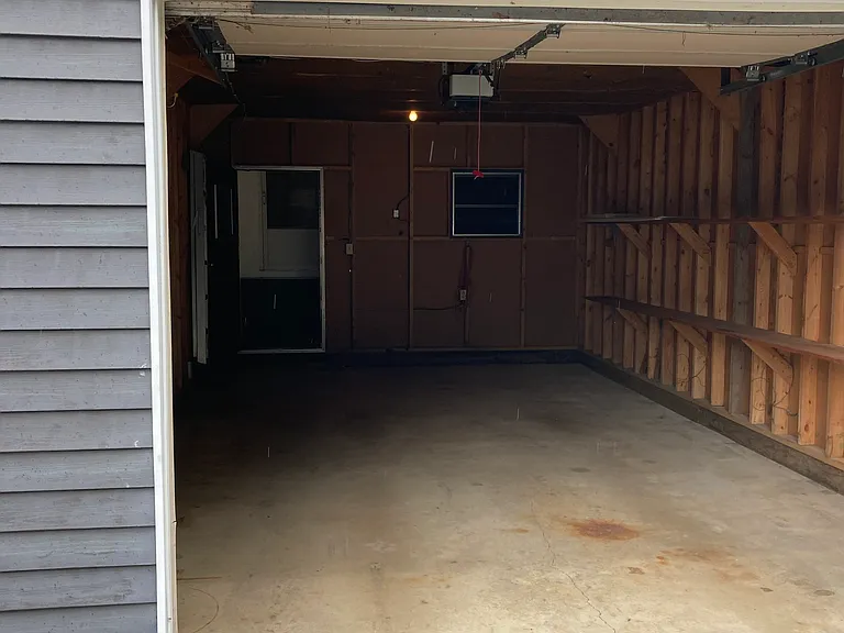 103 E Herriman Ave — Photo 8
