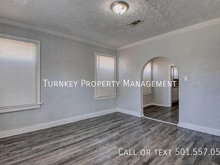1508 Sycamore St — Photo 4