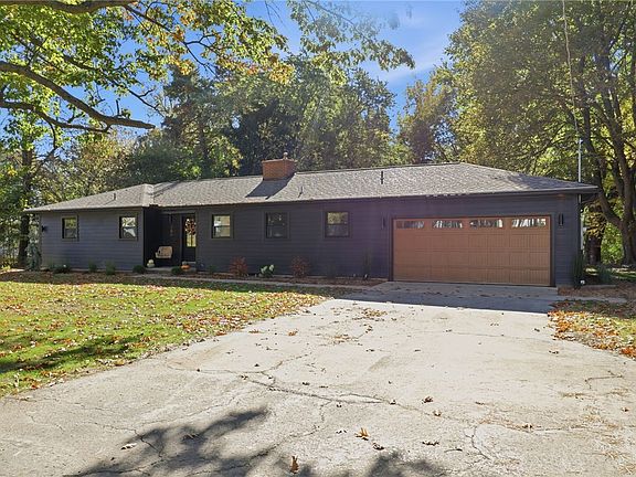 2nd image of 703 Herman Rd