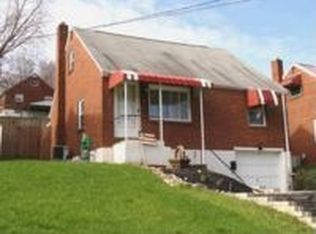 423 Cedar St, Jeannette, PA 15644