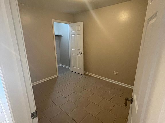 4th image of 2424 S Kedzie Ave #1