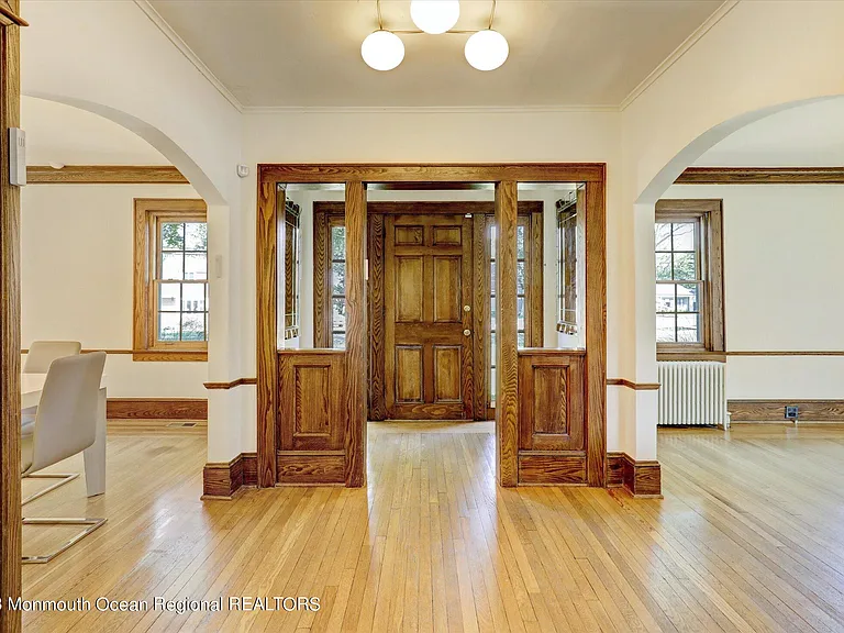 570 N Edgemere Dr #A — Photo 6