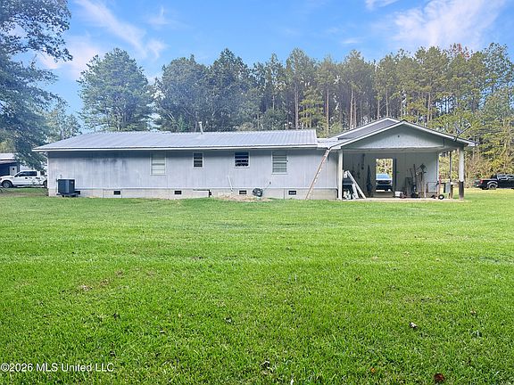 2nd image of 379 Thomasville Rd