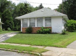 19 Pocono Pl, Toms River, NJ 08753