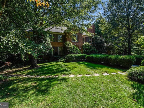 3rd image of 2403 Chris Wood Ct