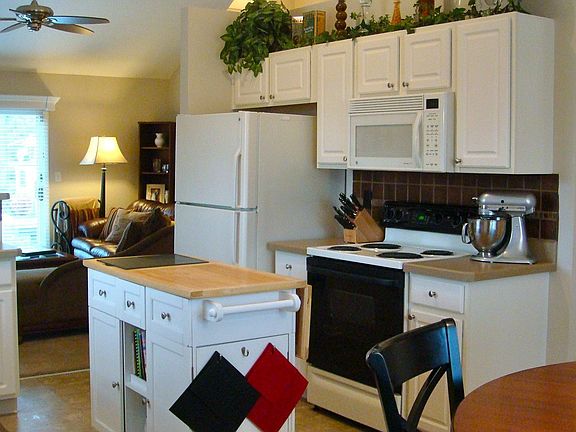 5th image of 8441 Olenbrook Dr