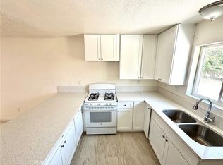 16214 Juniper St #3C, Hesperia, CA 92345