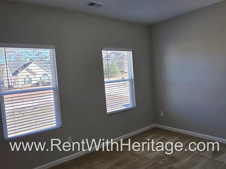 280 Ivey Lake Pkwy — Photo 55