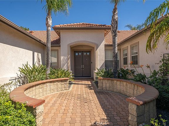 3rd image of 5017 Mandala Ave