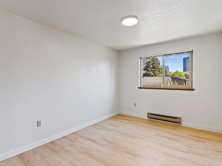 Maplewood Apartments One Month Free! — Photo 38