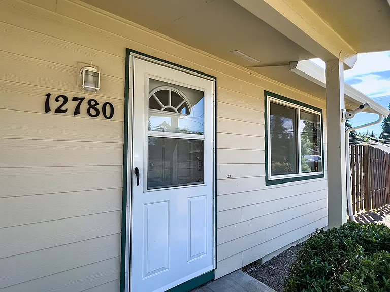 12780 SE 25th Ave — Photo 4