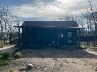 9701 S 8th St, Mayer, AZ 86333
