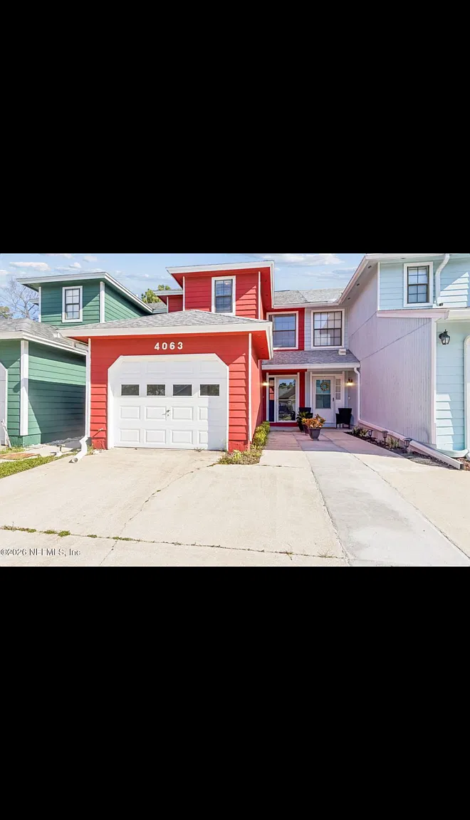 2 bed, 2.5 bath, 1624 sqft, $1,825 — Photo 1