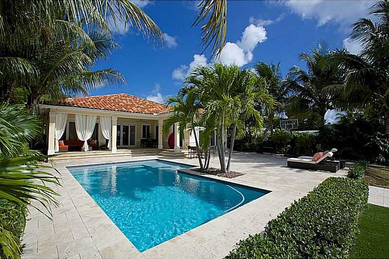 2nd image of 430 S Shore Dr