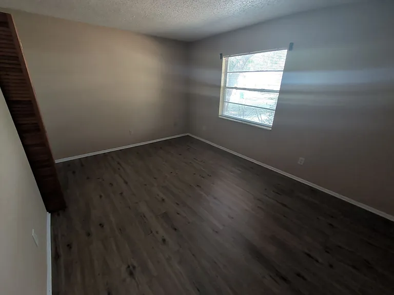 2372 S Sandburg Point — Photo 6