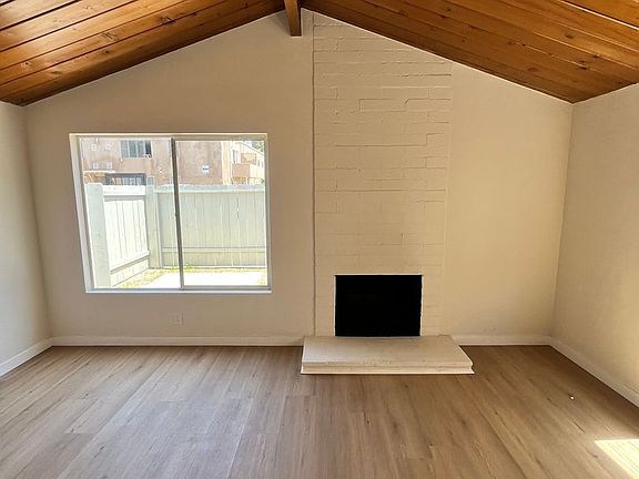 2nd image of 4281-87 51st St #4283