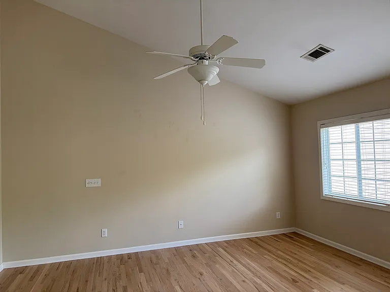 4125 Fawn Ct — Photo 10