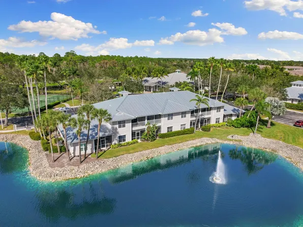 7980 Mahogany Run Ln APT 124, Naples, FL 34113