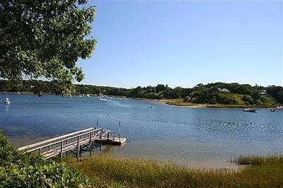 2nd image of 93 Woodland Way