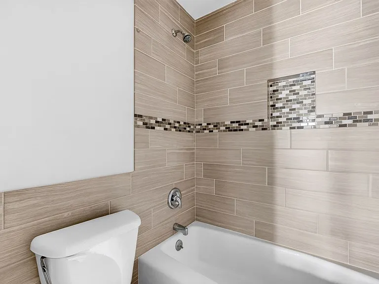 4319 Storey Ave #B — Photo 7