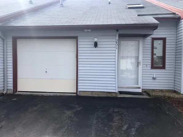 251 Stonebridge Drive, Nashua, NH 03063