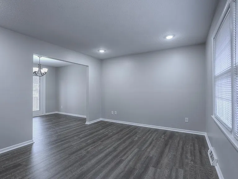 6725 NW Hilldale Dr — Photo 6