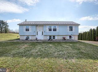 60 Subdivision Rd, Newville, PA 17241