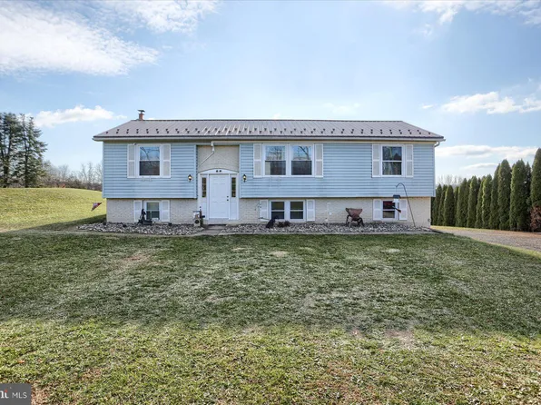 60 Subdivision Rd, Newville, PA 17241