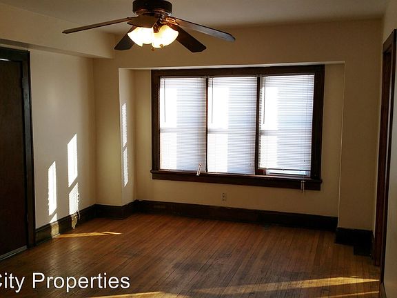3rd image of 2767 N Holton St APT 01