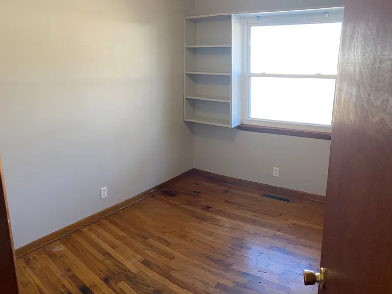 1034 E McCanse St — Photo 9