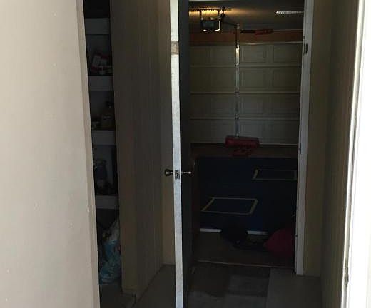 3rd image of 6042 W Lewis Ave