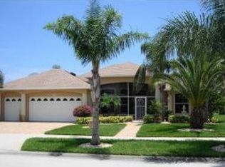 2527 Canterbury Cir, Rockledge, FL 32955
