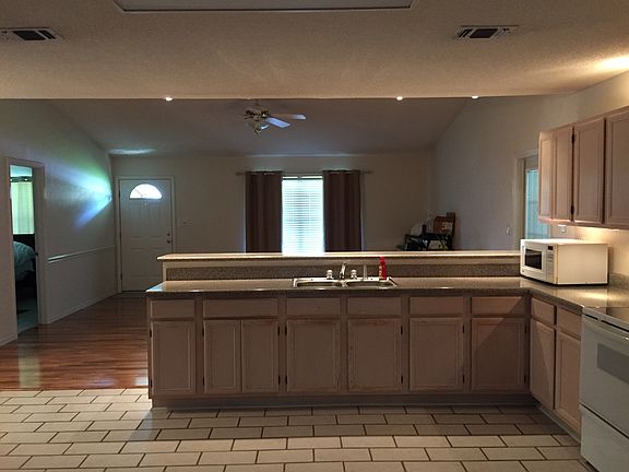 Kitchen 16 by 16 1/2